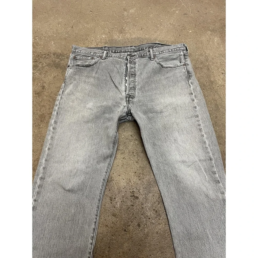 Levis 501 Jeans Mens 40x32 Gray Stone Wash Denim Button Fly Straight Leg Stretch